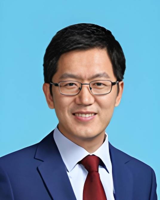 张永强（欧洲科学院外籍院士，中国科学院地理科学与资源研究所二级研究员）