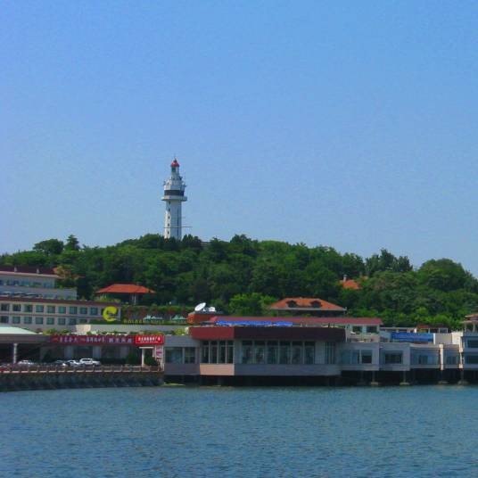 烟台山灯塔