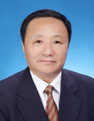 陈跃（海南省三亚市政协原党组成员、副主席）
