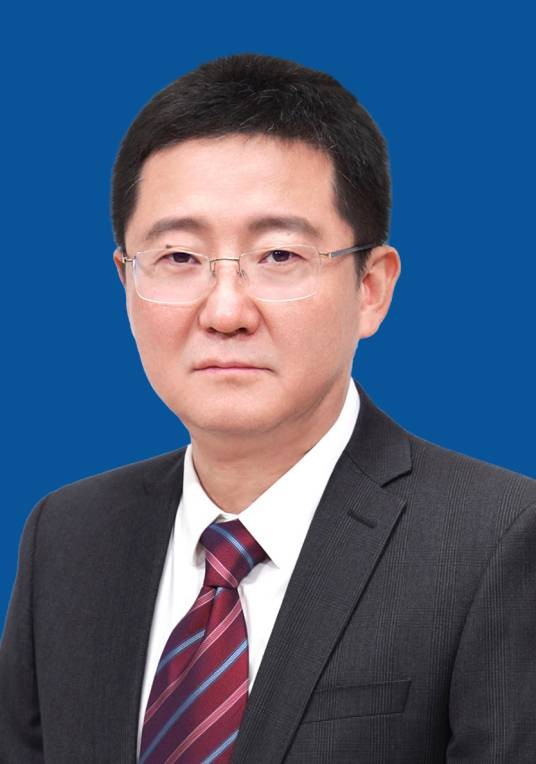 王塑（陕西省烟草专卖局（公司）党组成员、副总经理）