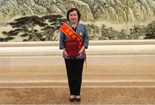 章勤（浙江省第十四届人大代表，杭州市中医院副院长、主任中医师）