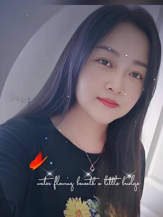 梅姐羽绒服专业订做