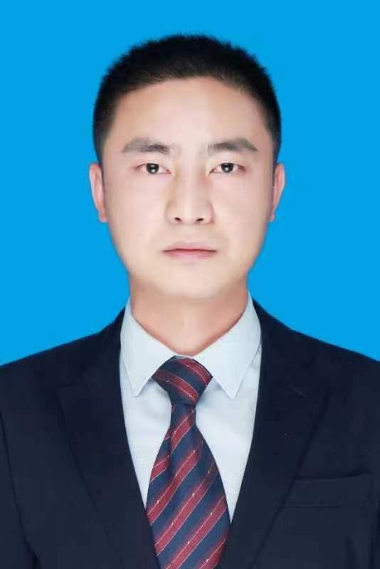 饶佳(西安市长安区政府办公室副主任)