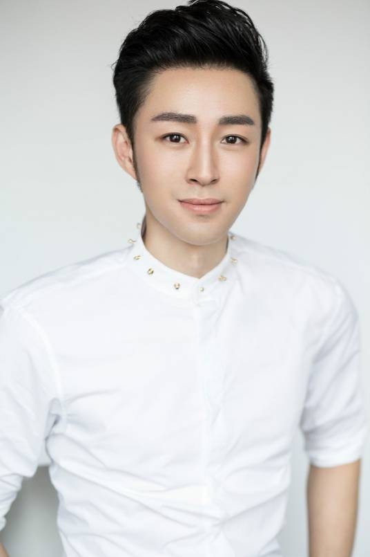 李铭泽（国际知名美妆专家）