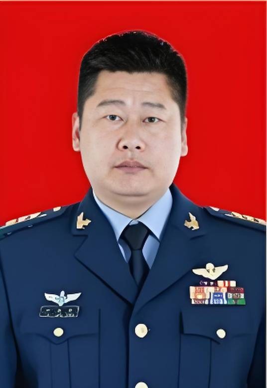 叶青丰