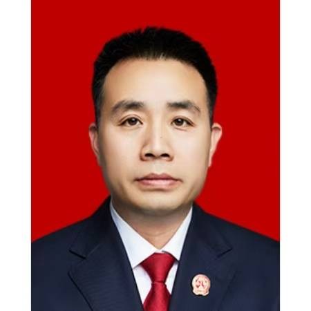 李哲（河北省张家口市中级人民法院原党组书记、院长）