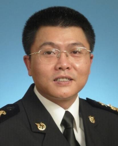 朱宏（青岛海关副关长、党委委员、一级巡视员）