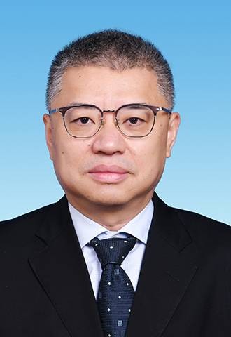 沈刚（上海市静安区政协副主席，区工商联主席，上海唐神广告传播有限公司董事长）