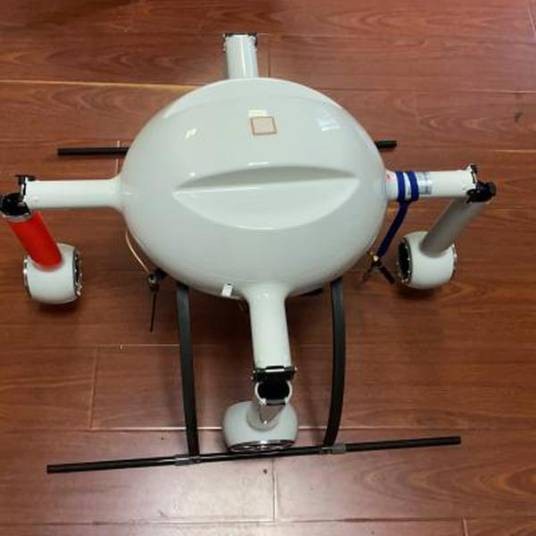 小型无人飞行器