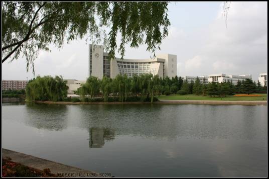 Eileen皇家学院