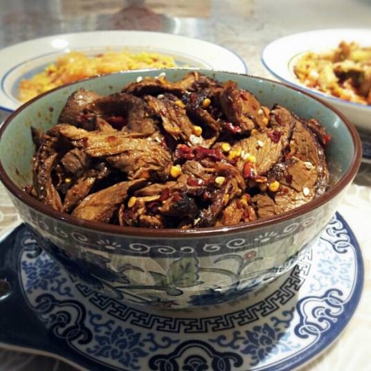 炖五香牛肉