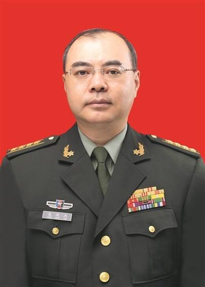 范汉杰（国防大学军事管理学院某教研室主任，最美新时代革命军人）