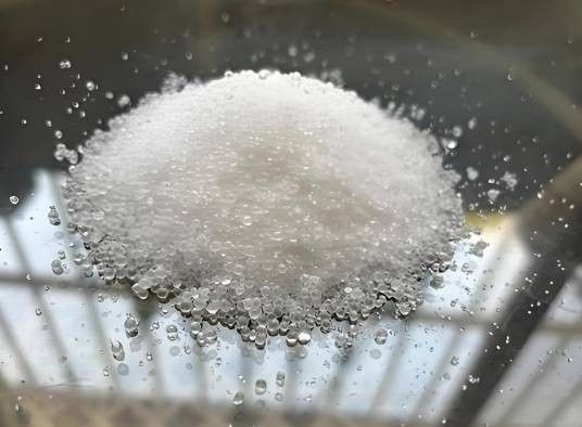 酚类抗氧剂