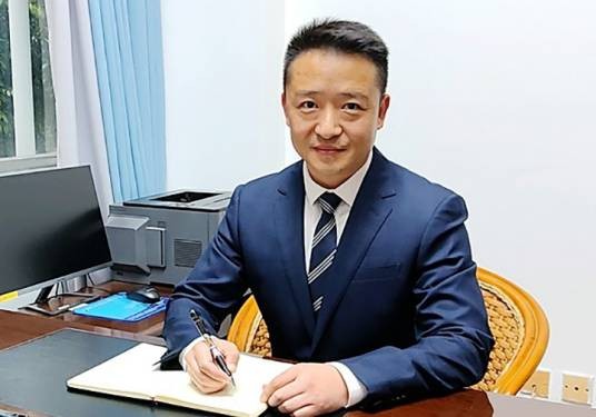 邓睿（四川省泸州市泸县县委常委、县政府副县长）