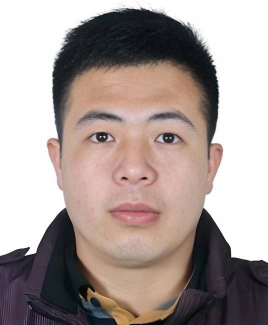 曾振威