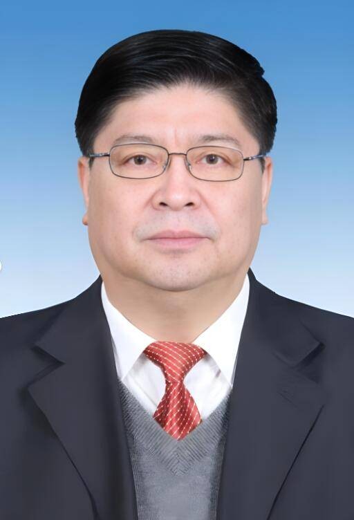 栾风江