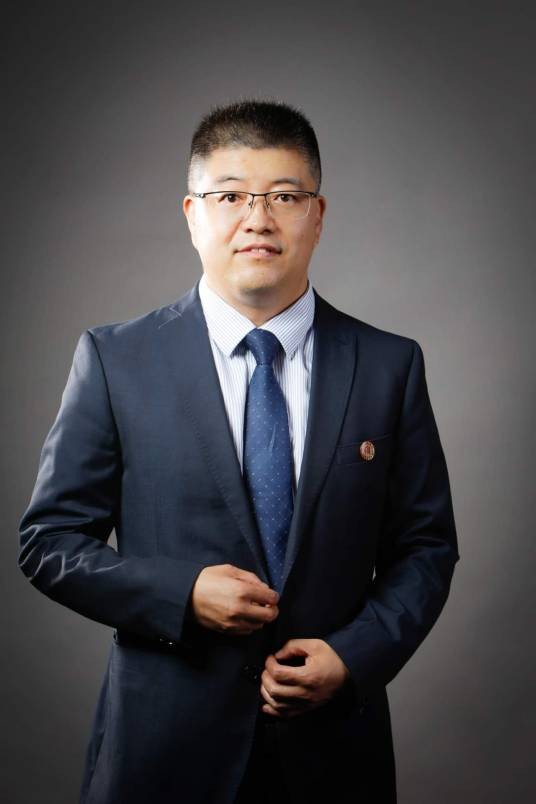 陈建刚（华东师范大学通信与电子工程学院研究员）