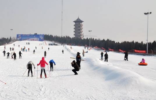 青云山滑雪场
